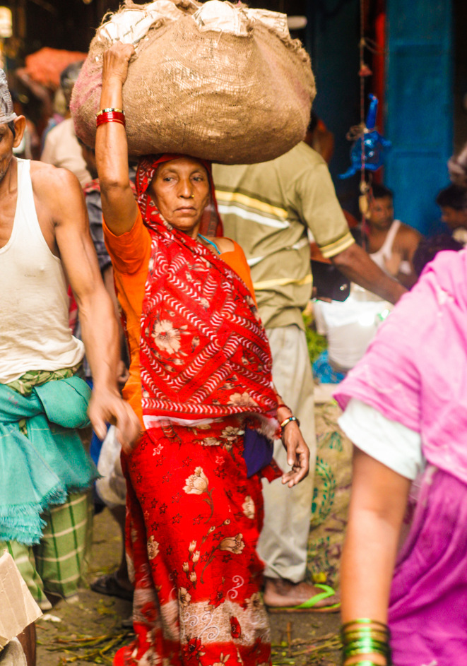 A Photowalk of Kolay Market:A Koley-ction of Kolours!