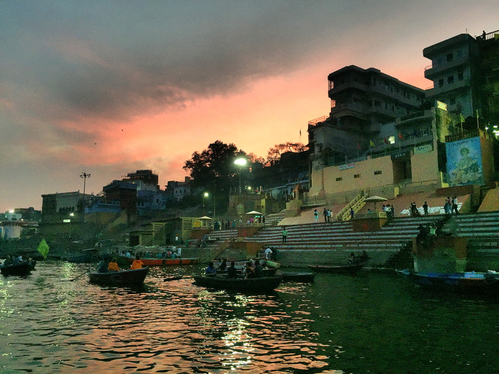 SUBAH E BANARAS at ASSI GHAT VARANASI | Winter Special | Ganga Aarti | -  YouTube